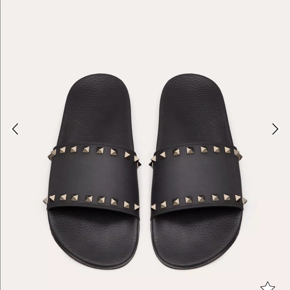 VALENTINO Rockstud Rubber Slider Sandal🖤 - Picture 4 of 15